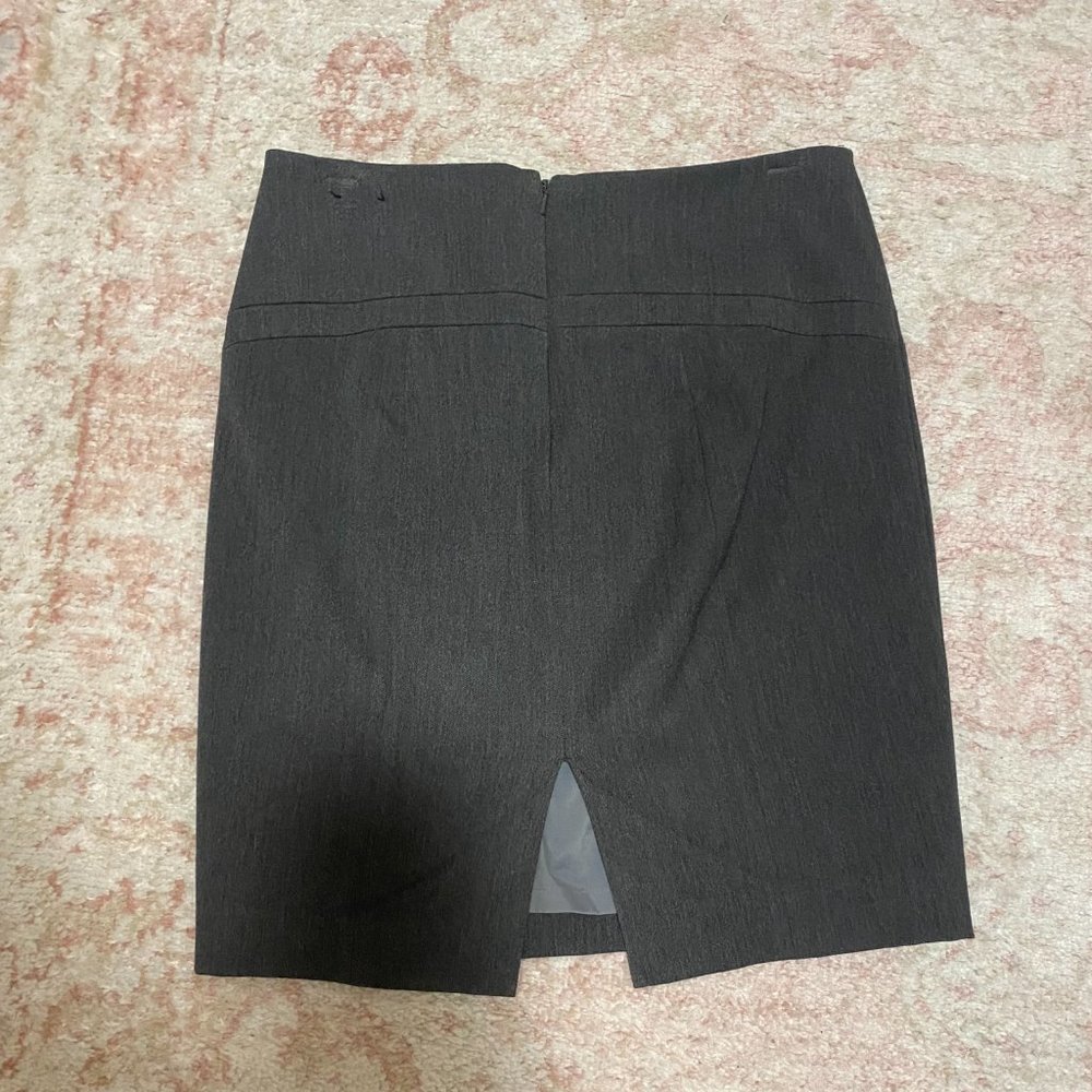 Express Skirt Dark Gray | Pencil Skirt | Size 0 - Picture 2 of 5